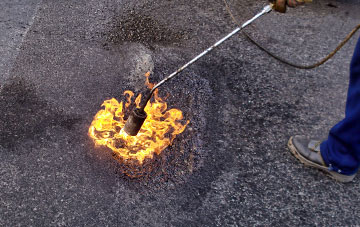 Ffynnon Ddrain flat roofing repairs