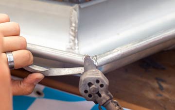 disadvantages of Ffynnon Ddrain lead roofing